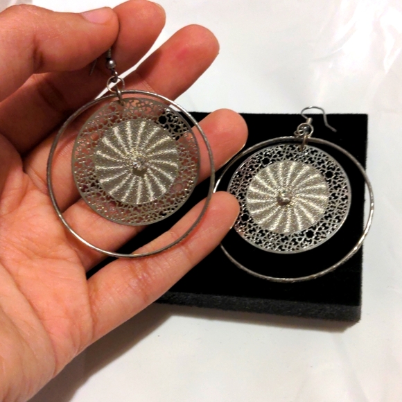 Earrings - Picture 2 of 2